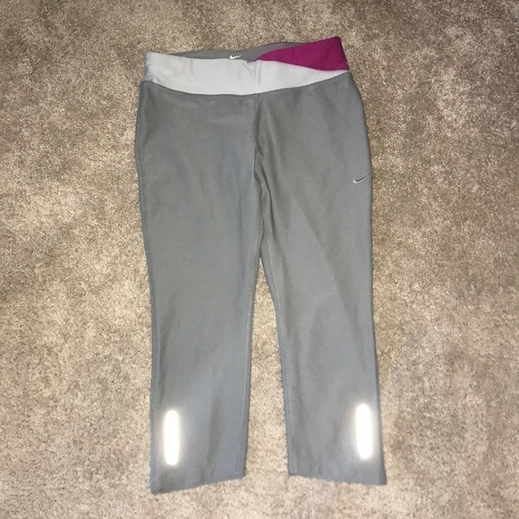 Nike Pants - Nike Active Capri Leggings
